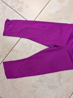 Under Armour Purple Workout Leggings